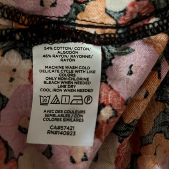 Loft floral top size xs pink orange and green - Picture 6 of 6